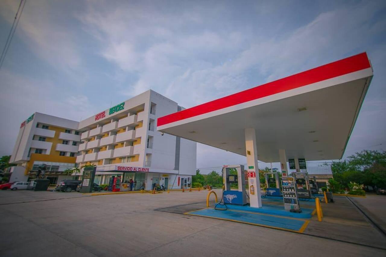 Hotel Berdez نيفا المظهر الخارجي الصورة