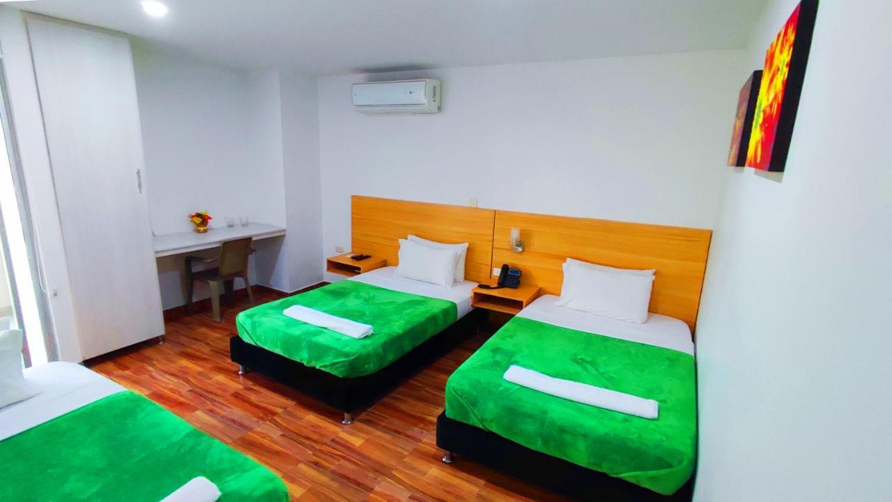 Hotel Berdez نيفا المظهر الخارجي الصورة
